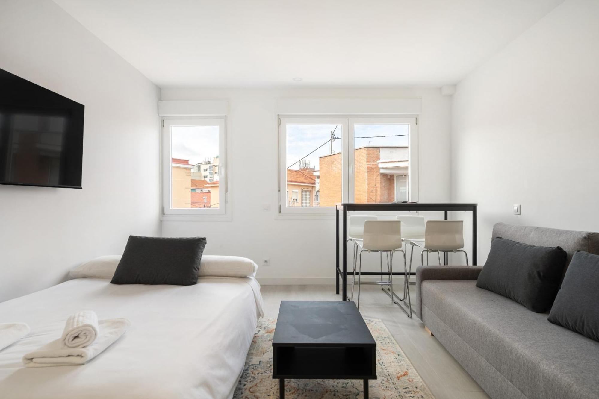 Madrid Riverside Studios Con Parking Incluido Alquiler Temporal エクステリア 写真