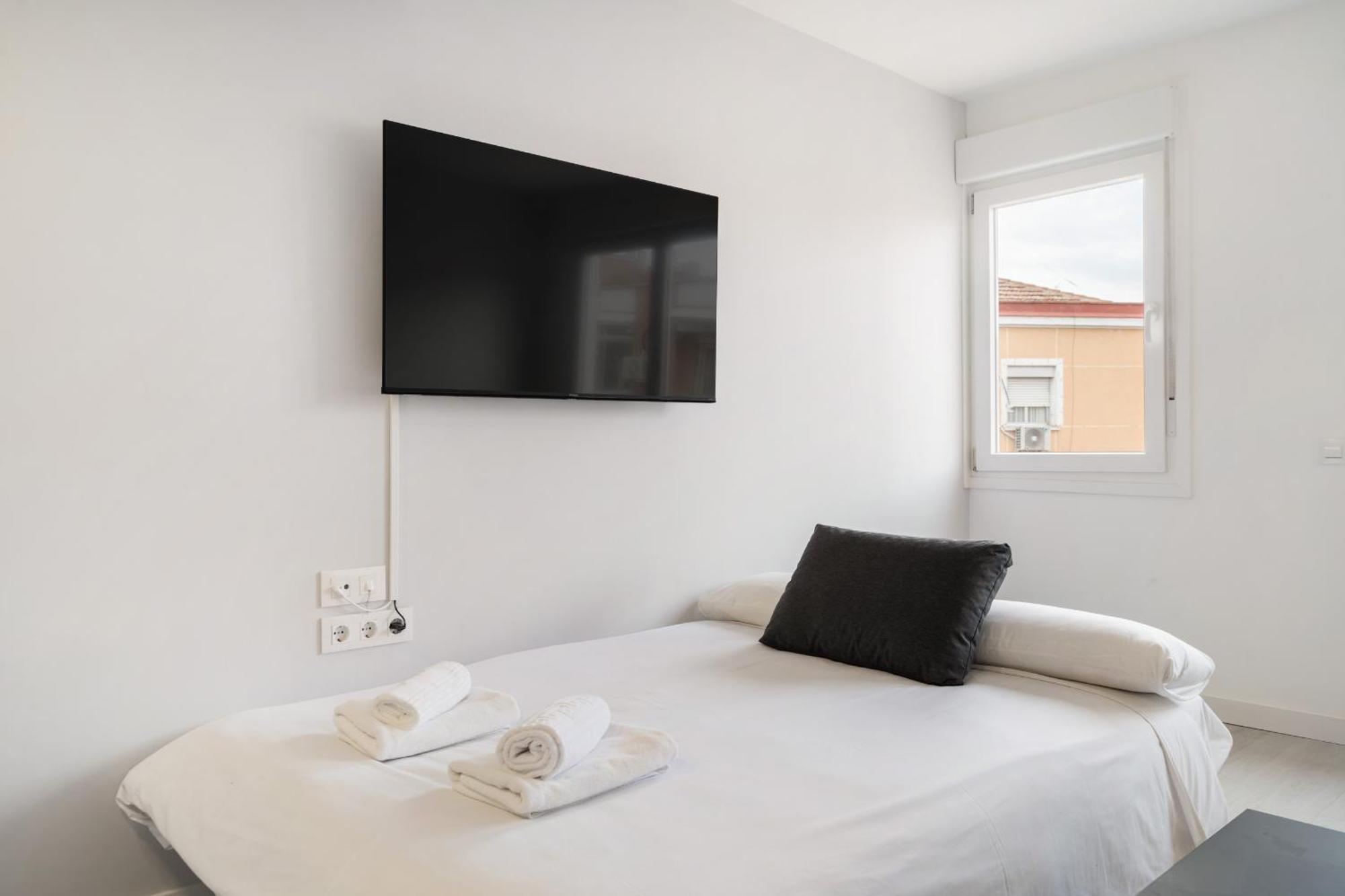 Madrid Riverside Studios Con Parking Incluido Alquiler Temporal エクステリア 写真