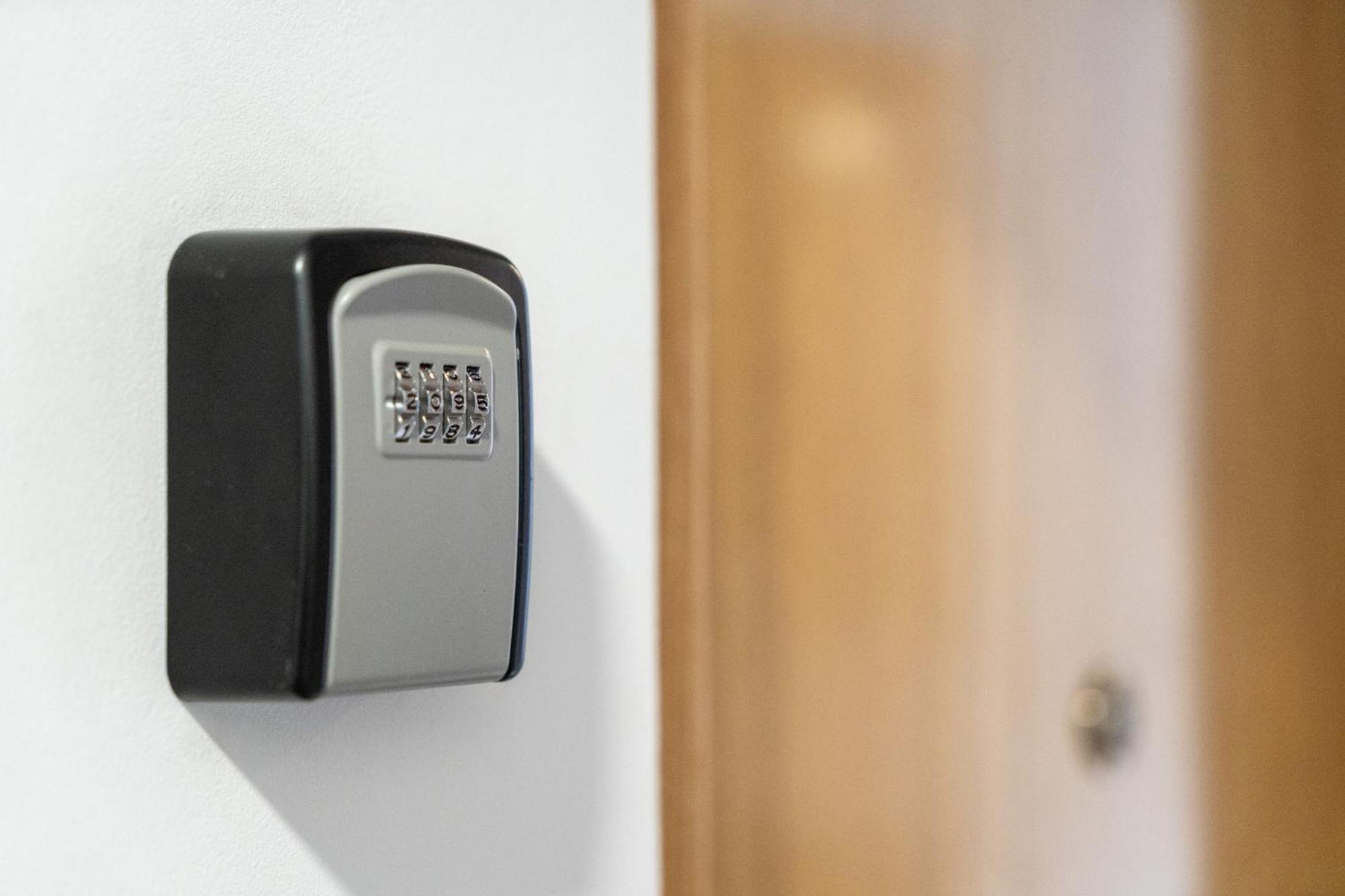 Madrid Riverside Studios Con Parking Incluido Alquiler Temporal エクステリア 写真